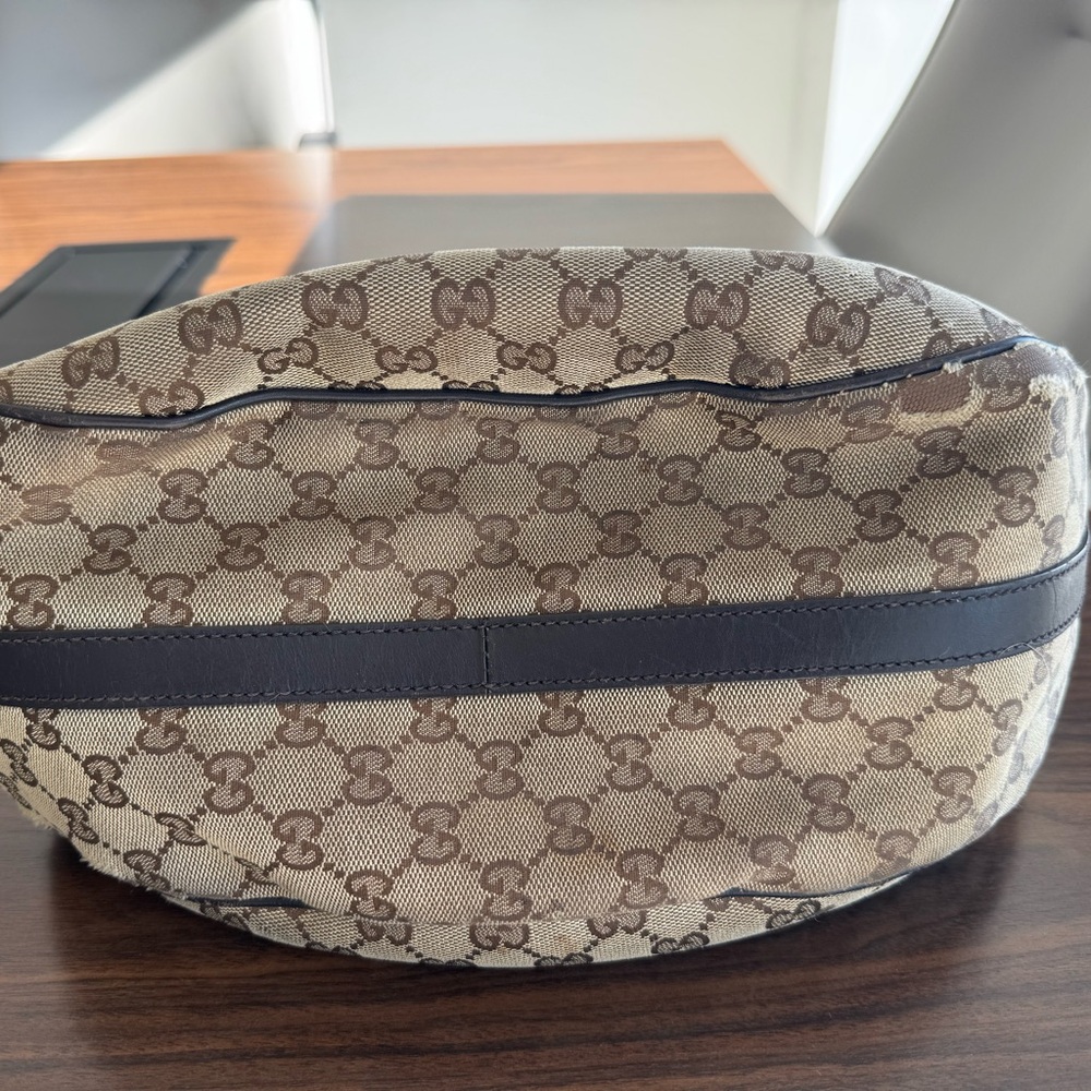 Genuine Gucci Cream and Brown Hobo Bag with Dust Bag/ Box - Picture 8 of 8
